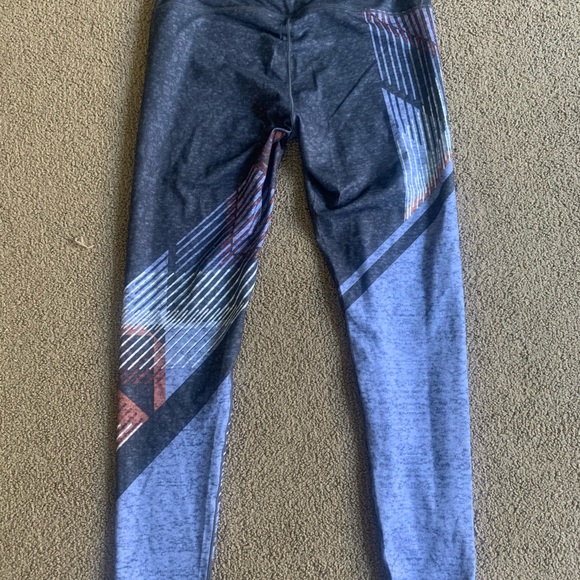 Prana Pillar Printed Legging - Picture 5 of 8